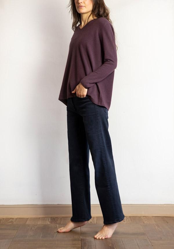 Rose & Lini MOTHER DENIM “MID RISE RAMBLER” NIGHT BLUE JEANS