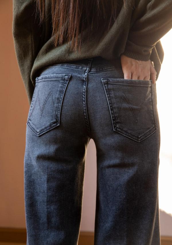 Rose & Lini MOTHER DENIM “THE TWISTER HEEL” STONE JEANS