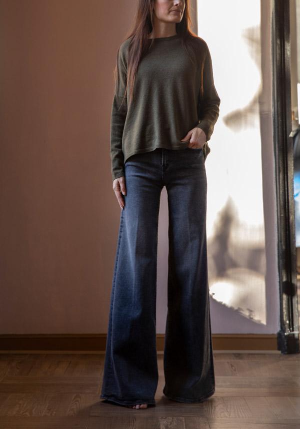 Rose & Lini MOTHER DENIM “THE TWISTER HEEL” STONE JEANS