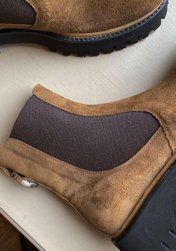 Rose & Lini ROCCO P. “TRONCHETTO 15630” SUEDE CARAMEL ANKLE BOOTS