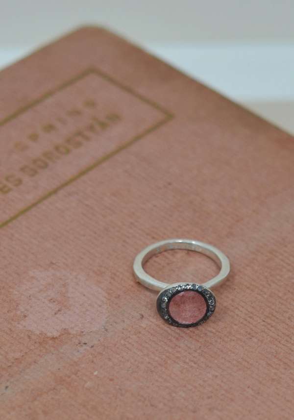 Rose & Lini ROSAMARIA SILVER “BEENU” DIAMONDS & PINK QUARTZ RING