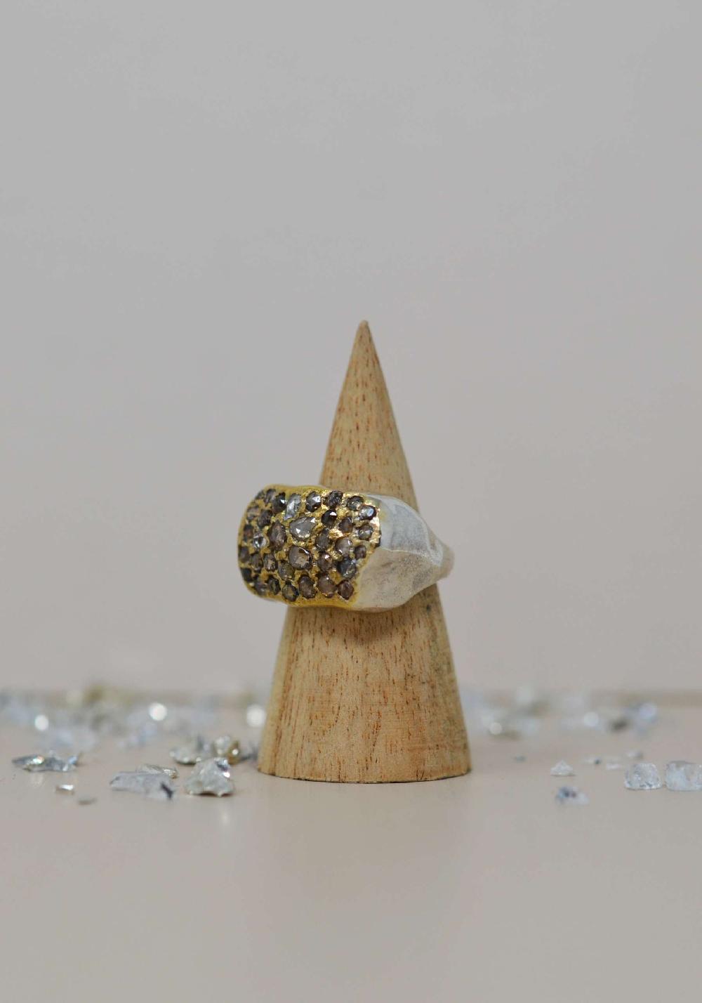 Rose & Lini ROSAMARIA SILVER & GOLD “NASHKA B” BROWN DIAMONDS RING