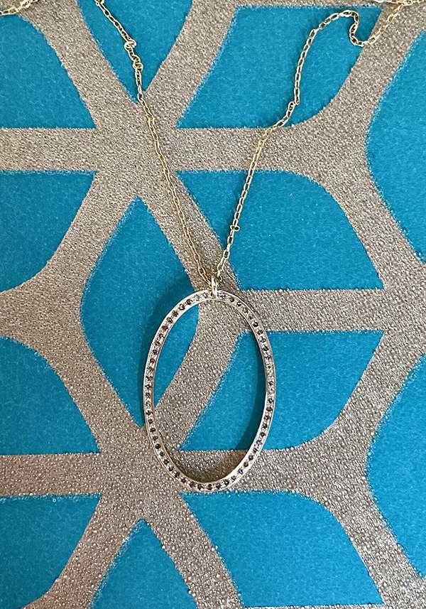 Rose & Lini 5 OCTOBRE “DIZZY” GOLD NECKLACE