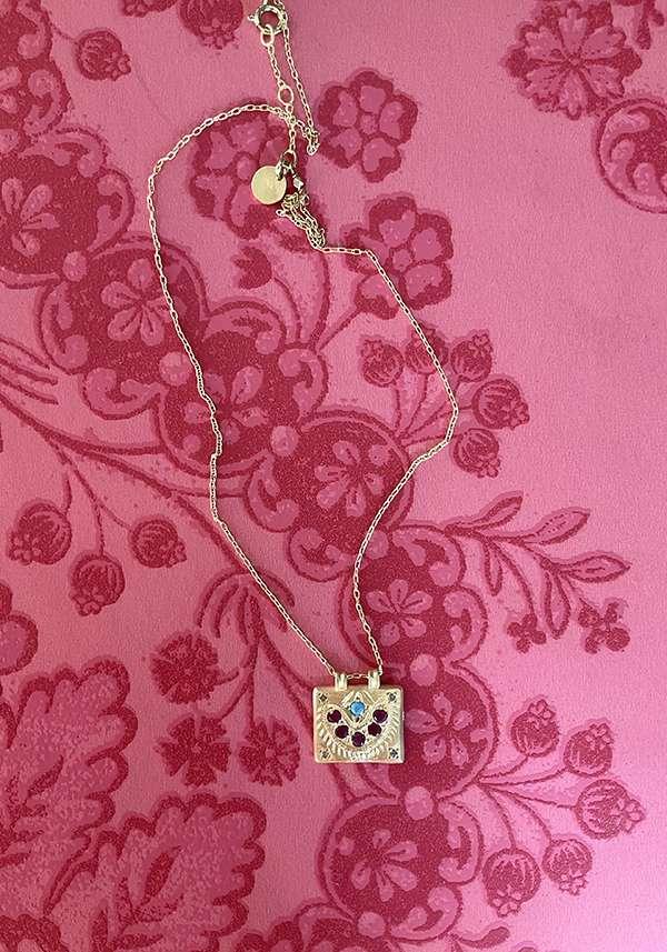 Rose & Lini 5 OCTOBRE “GAIA T.” GOLD MEDAL NECKLACE