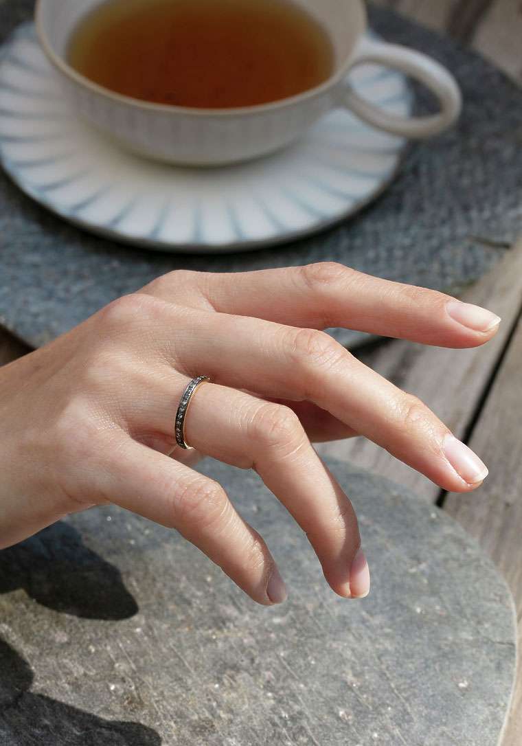 Rose & Lini 5 OCTOBRE “WILD” BLACK GOLD RING