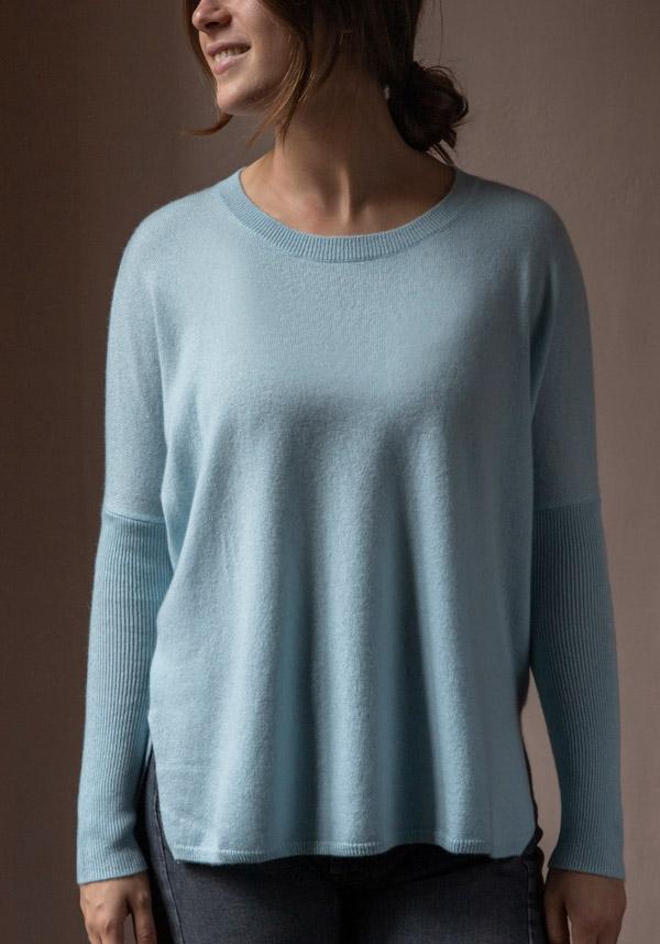Rose & Lini ABSOLUT CASHMERE “PONCHO ASTRID” WATER