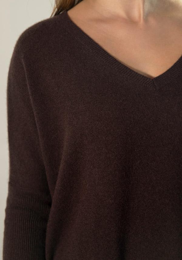 Rose & Lini ABSOLUT CASHMERE “PONCHO CAMILLE” BROWNIE