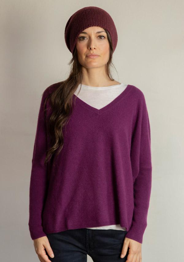 Rose & Lini ABSOLUT CASHMERE “PONCHO CAMILLE” EGGPLANT
