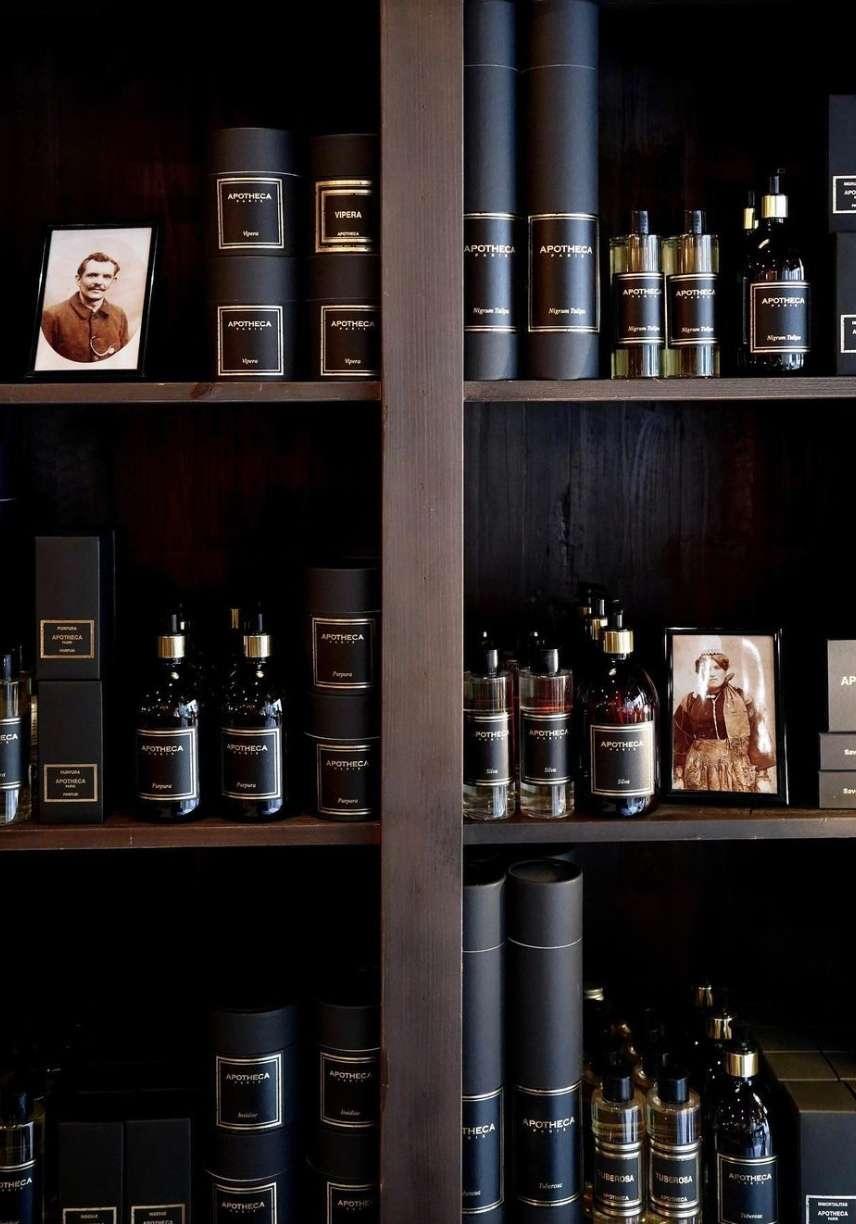 Rose & Lini APOTHECA PARIS “AGAR” CANDLE