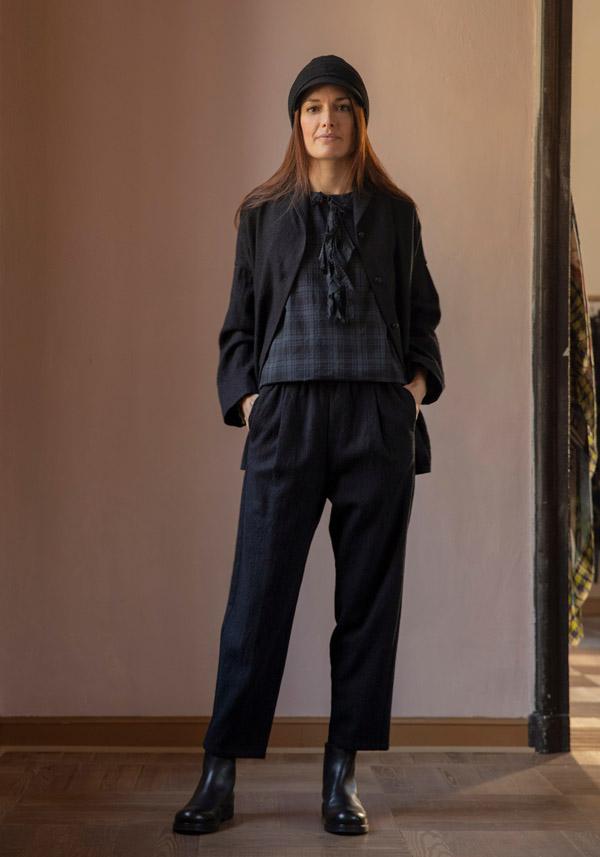 Rose & Lini APUNTOB WOOL “PANTS 1002” BLACK