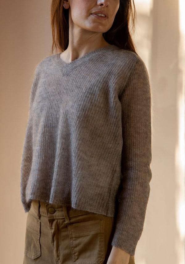 Rose & Lini ARCHIVIOB BEAVER MOHAIR “PULL 1869”