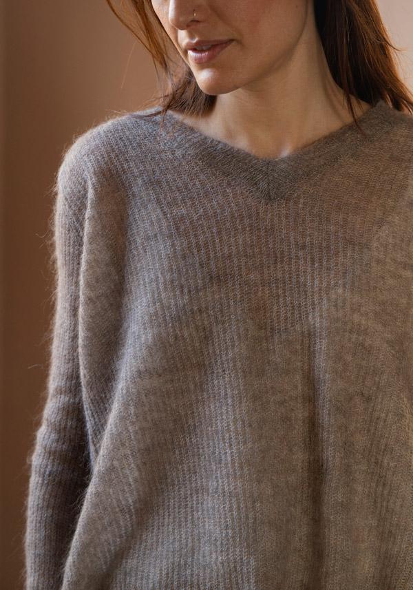 Rose & Lini ARCHIVIOB BEAVER MOHAIR “PULL 1869”