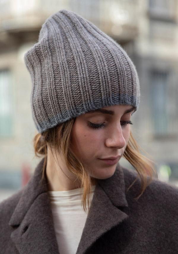 Rose & Lini DANIELAPI CASHMERE “PIPING” CASTORO BEANIE