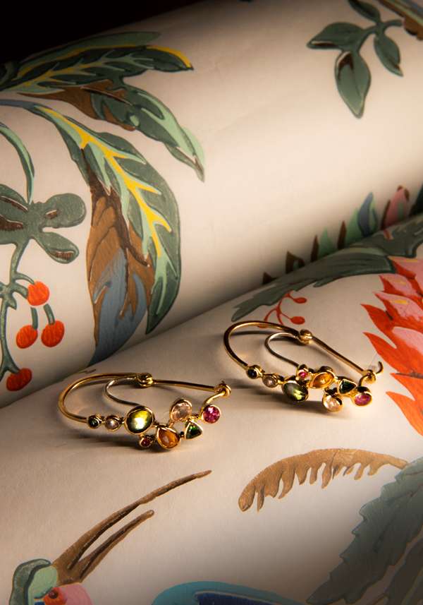 Rose & Lini DORETTE MULTICOLOR STUDDED GOLD EARRINGS