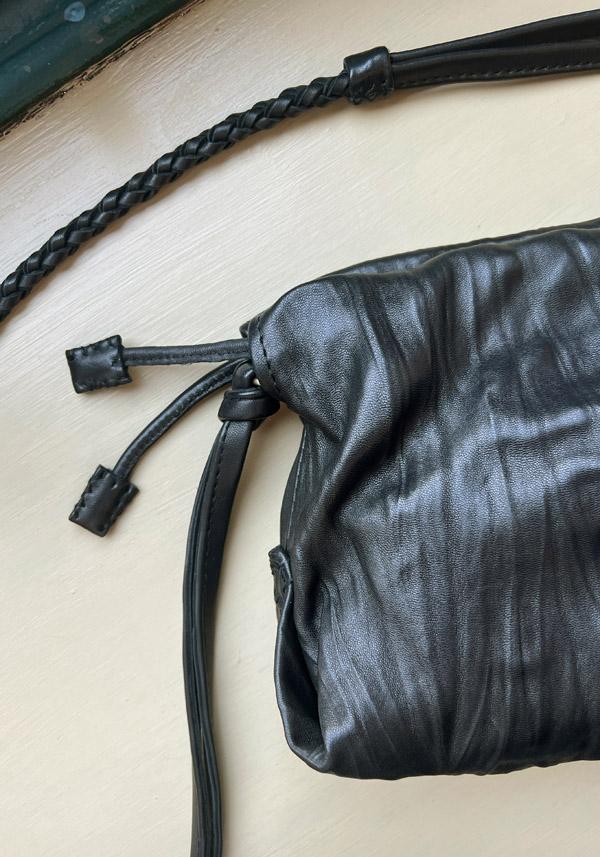 Rose & Lini EN SHALLA LAMB LEATHER “BAG 45L16L” BLACK