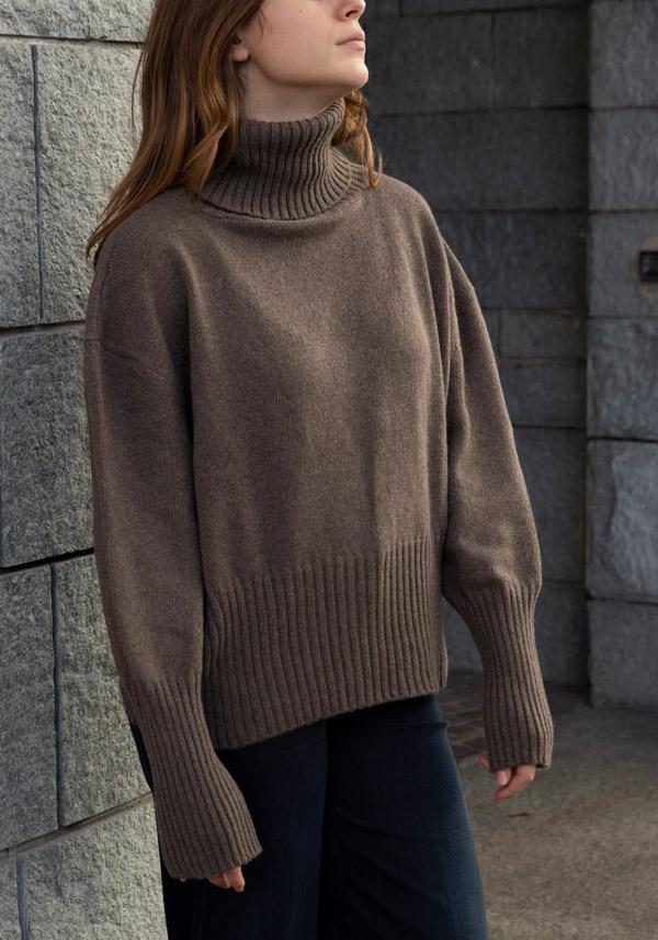 Rose & Lini FRIDA ZAZOU CASHMERE “DANTE” TEAK SWEATER
