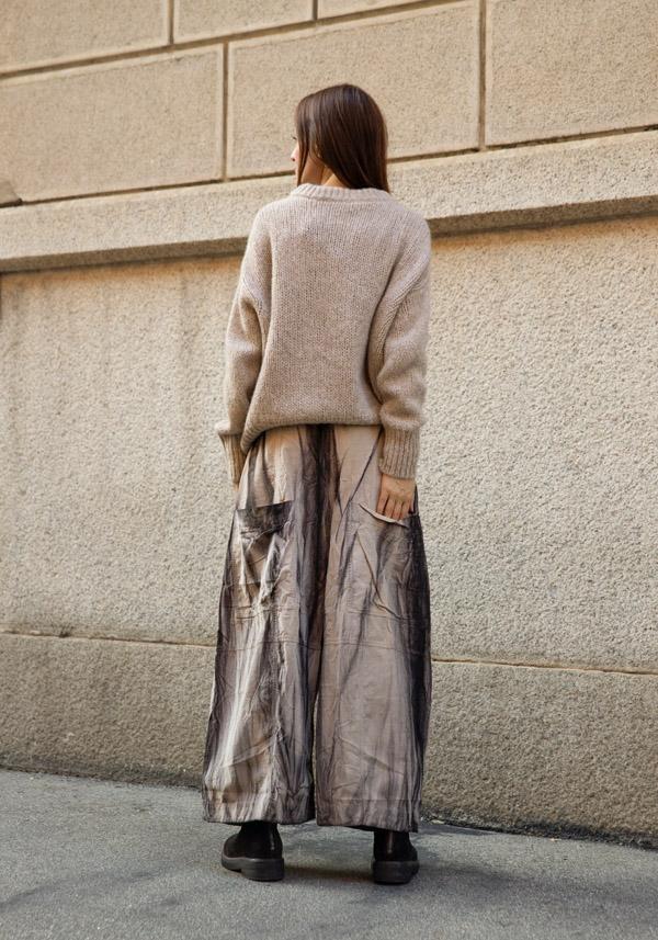 Rose & Lini GILDA MIDANI COTTON “EGG PANTS” TAUPE
