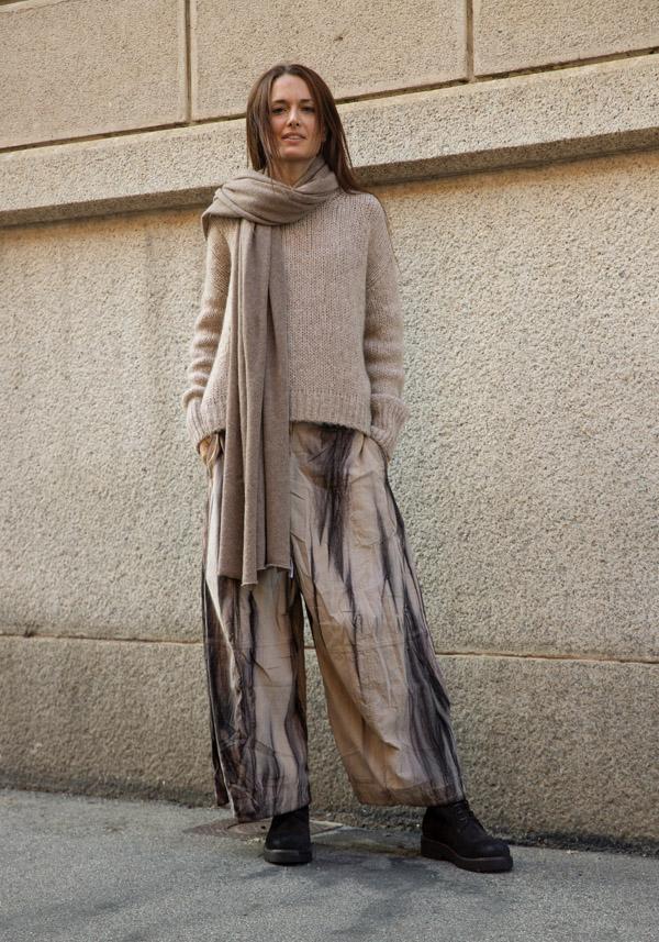 Rose & Lini GILDA MIDANI COTTON “EGG PANTS” TAUPE