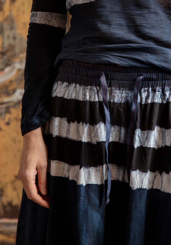 Rose & Lini GILDA MIDANI “Y SKIRT 2515” BLACK & BLUE