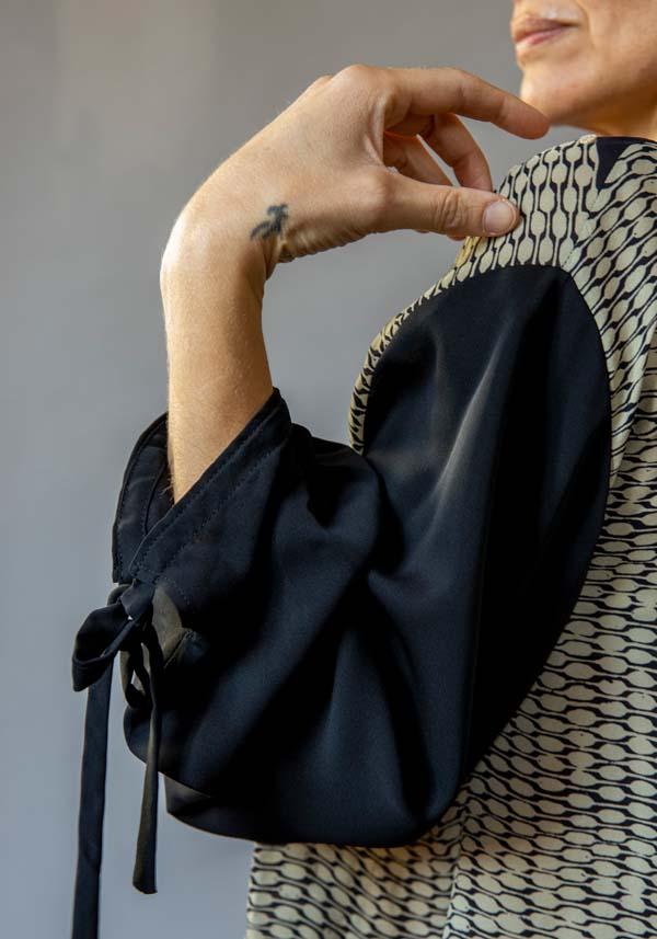 Rose & Lini IBRIGU SILK “SHIRT CM171” BEIGE & BLACK