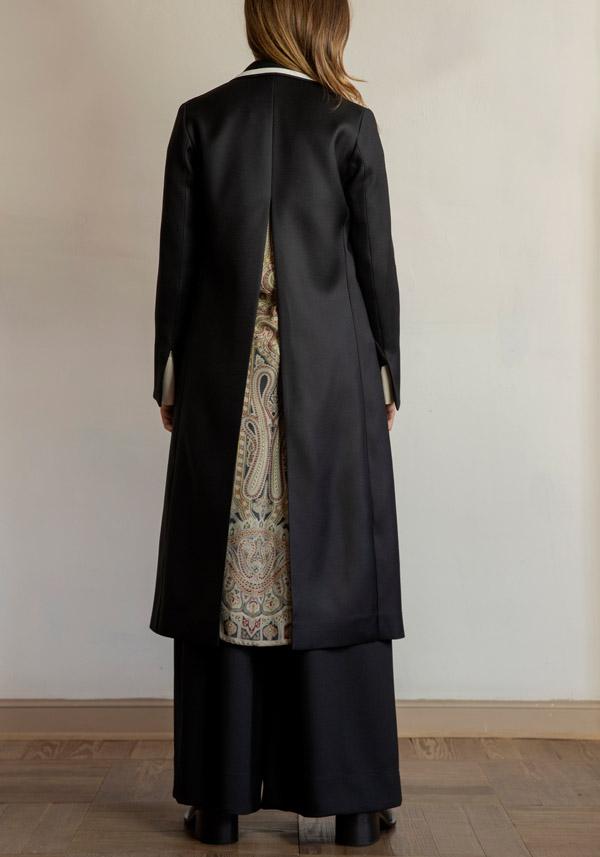 Rose & Lini IBRIGU UNIQUE SILK COAT “920” BLACK