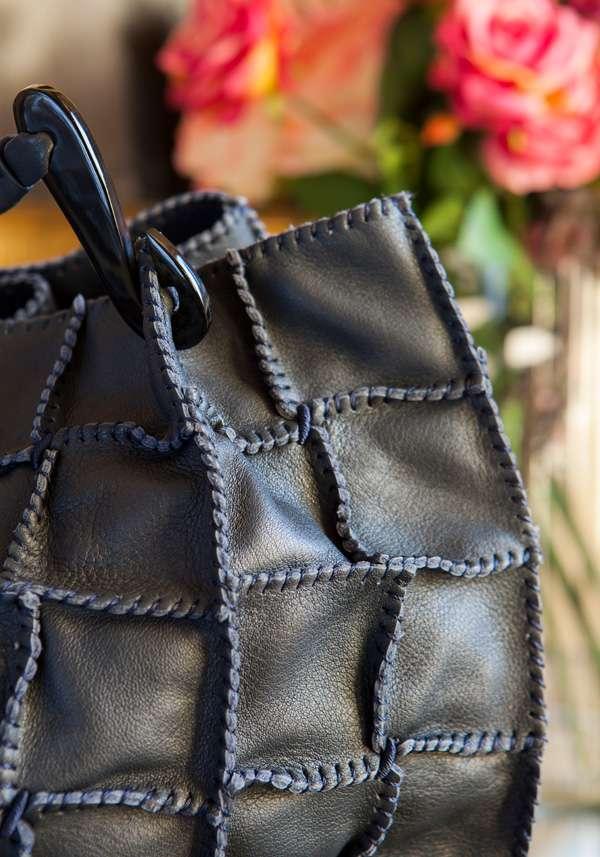 Rose & Lini JAMIN PUECH “HONU GM” NAVY LEATHER BAG