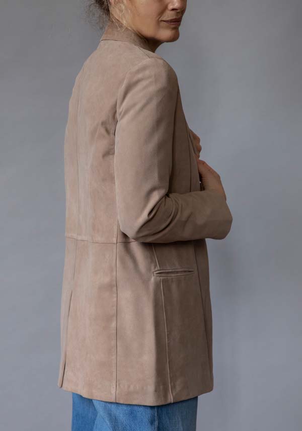 Rose & Lini KILTIE SUEDE LEATHER “LUCAS JACKET” SAND