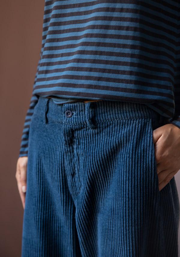 Rose & Lini LABO ART CORDUROY “BUM” PANTS ALASKA