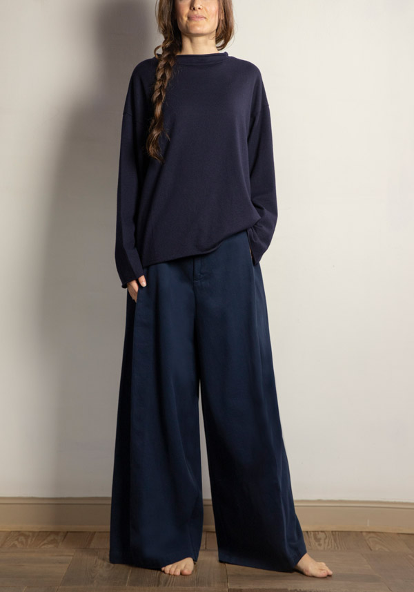 Rose & Lini LABO ART WOOL “PIMPA” ATLANTIC SWEATER