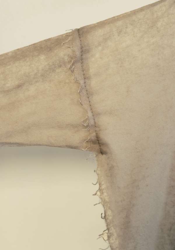 Rose & Lini LALAERRE CASHMERE “FRINGES PONCHO” BEIGE