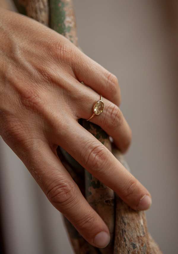 Rose & Lini MAITEA “TOURMALINE” YELLOW RING
