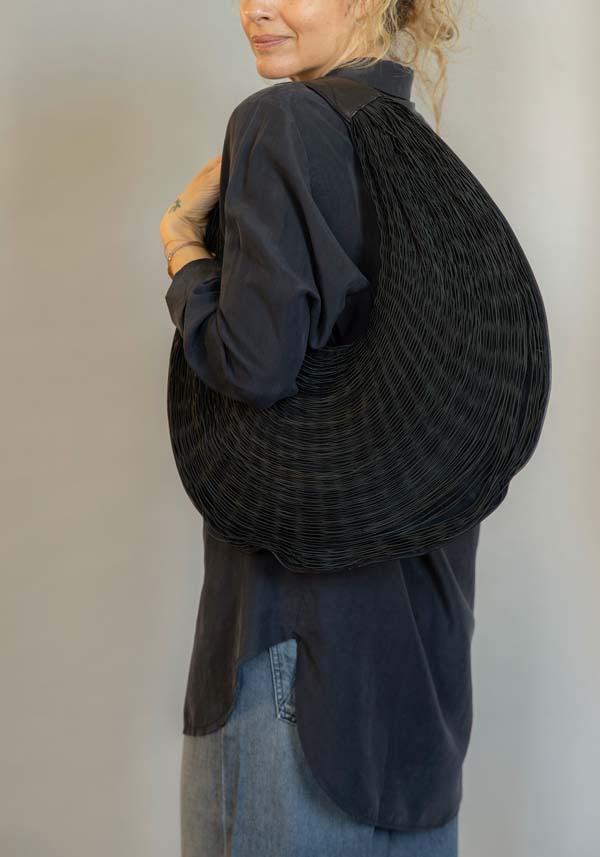 Rose & Lini MARIANA MENDEZ “BIVALDA” BLACK LEATHER BAG