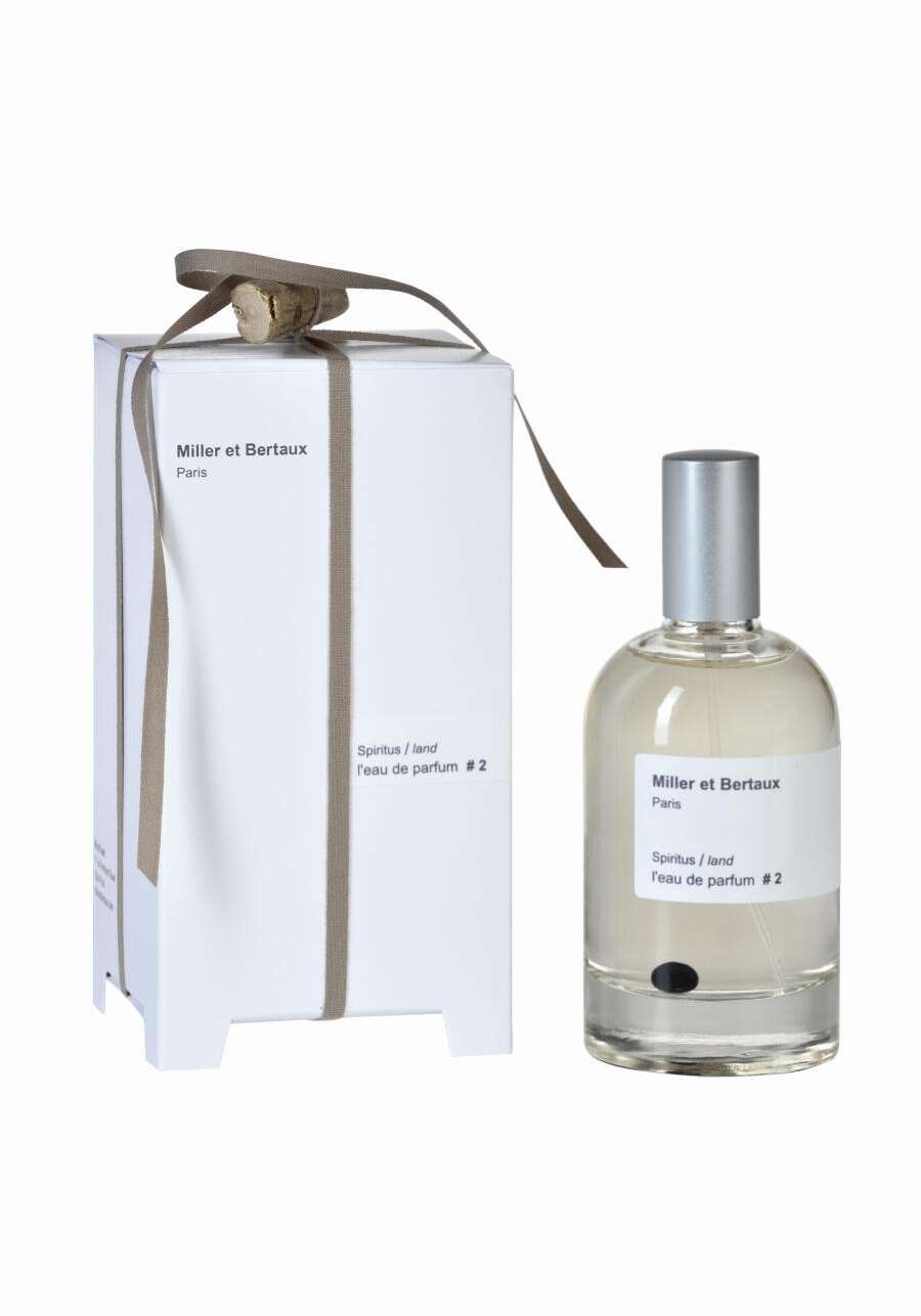 Rose & Lini MILLER ET BERTAUX “SPIRITUS LAND PARFUM #2”