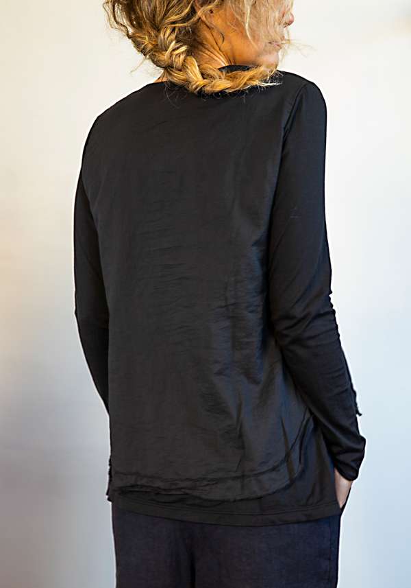 Rose & Lini MJW BLACK LONG SLEEVED T-SHIRT