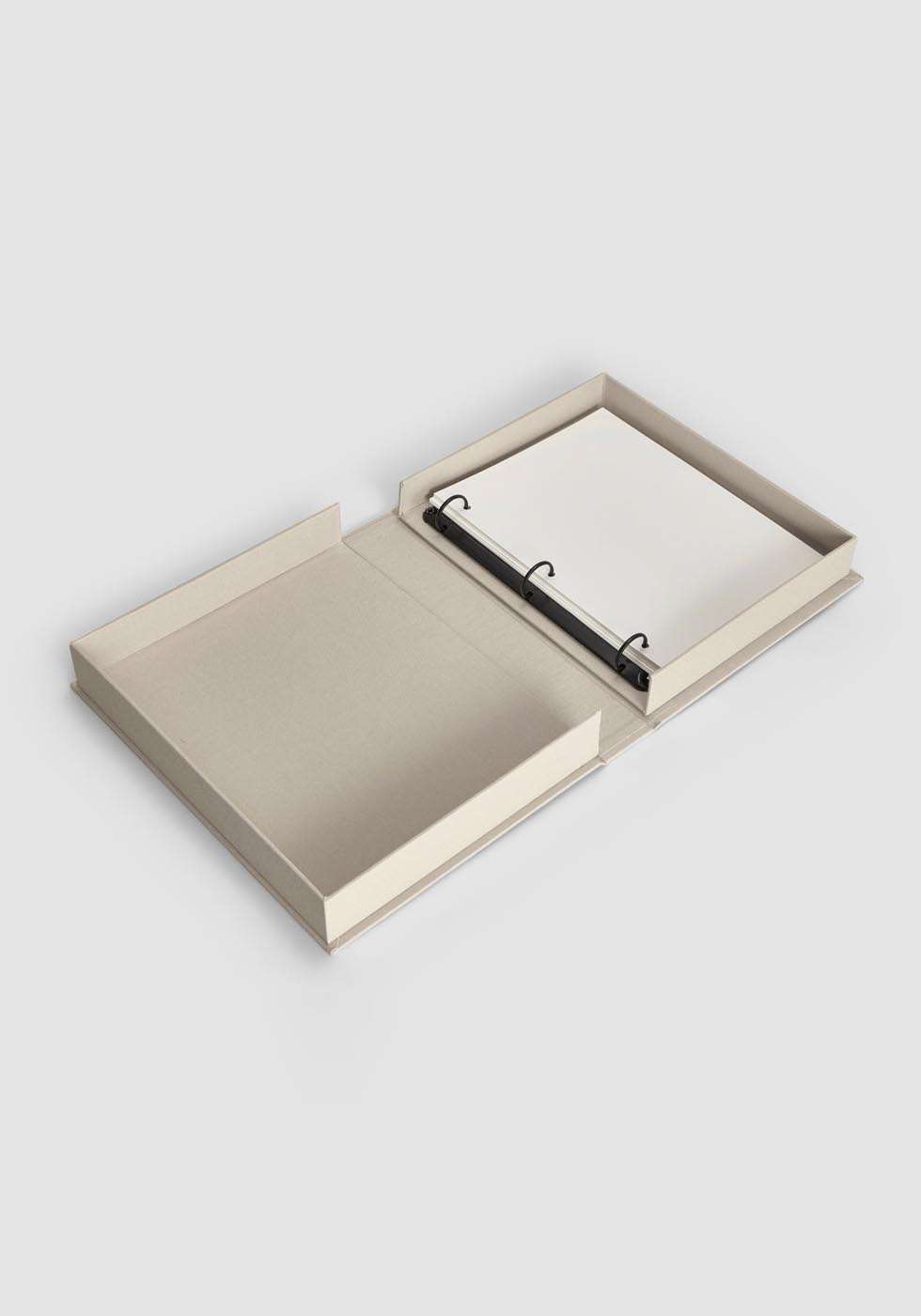 Rose & Lini PRINTWORKS “A DOG’S LIFE” PHOTO ALBUM