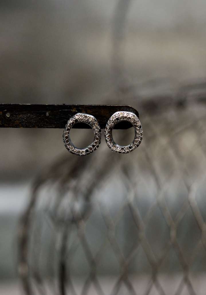 Rose & Lini ROSAMARIA “ATOLL” ROUND SILVER EARRINGS