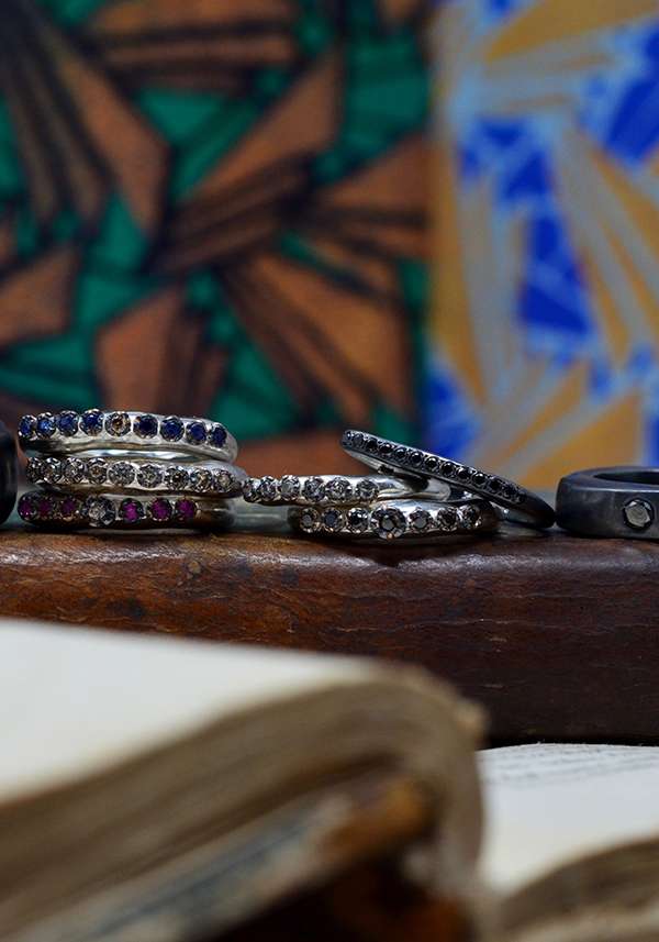 Rose & Lini ROSAMARIA BLACK DIAMOND “POPPY” RING