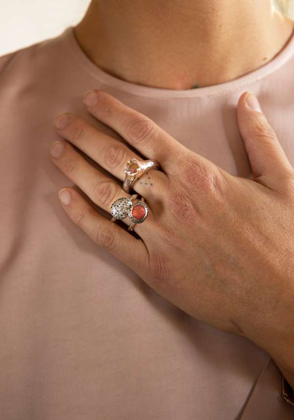Rose & Lini ROSAMARIA “CARRIA” PINK QUARTZ SILVER RING