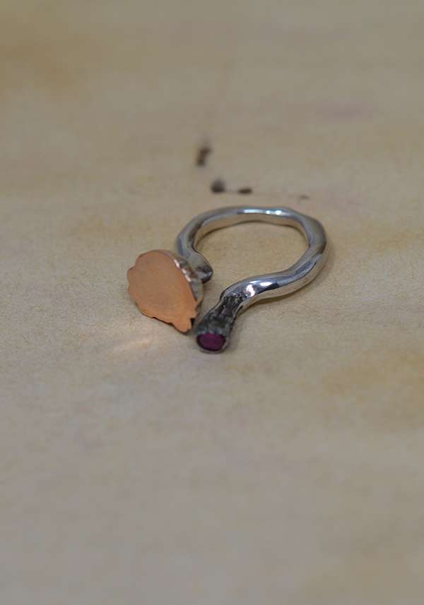 Rose & Lini ROSAMARIA SILVER AND GOLD “TZIKA” RING