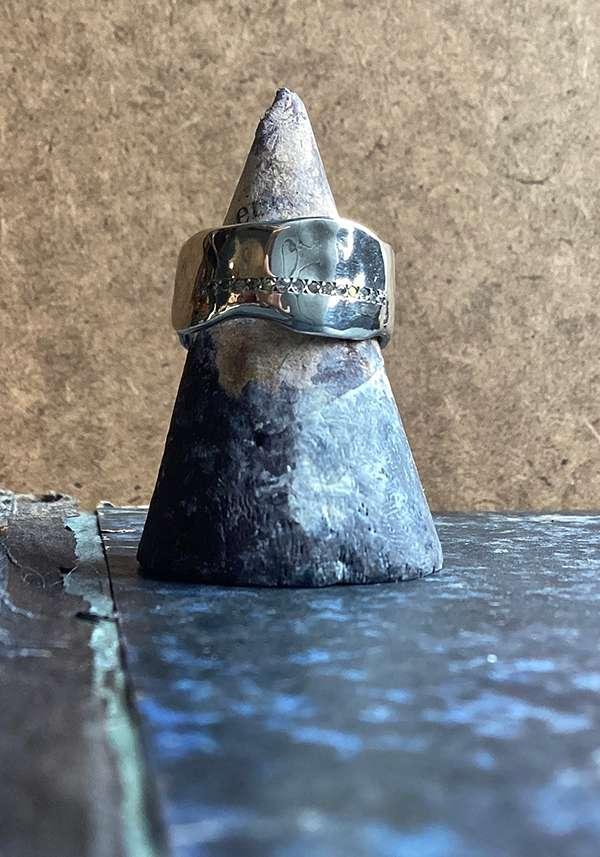 Rose & Lini ROSAMARIA SILVER “CAO” RING