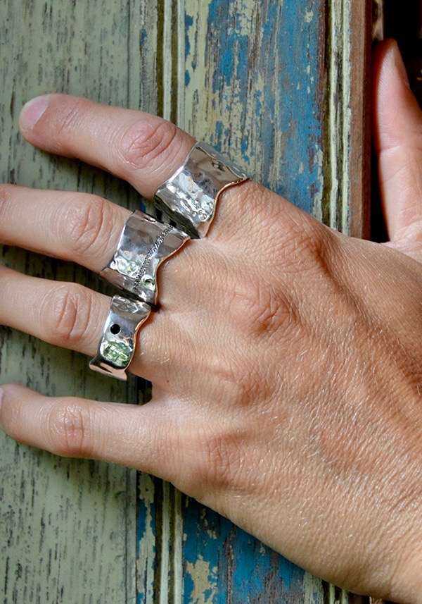 Rose & Lini ROSAMARIA SILVER “CAO” RING