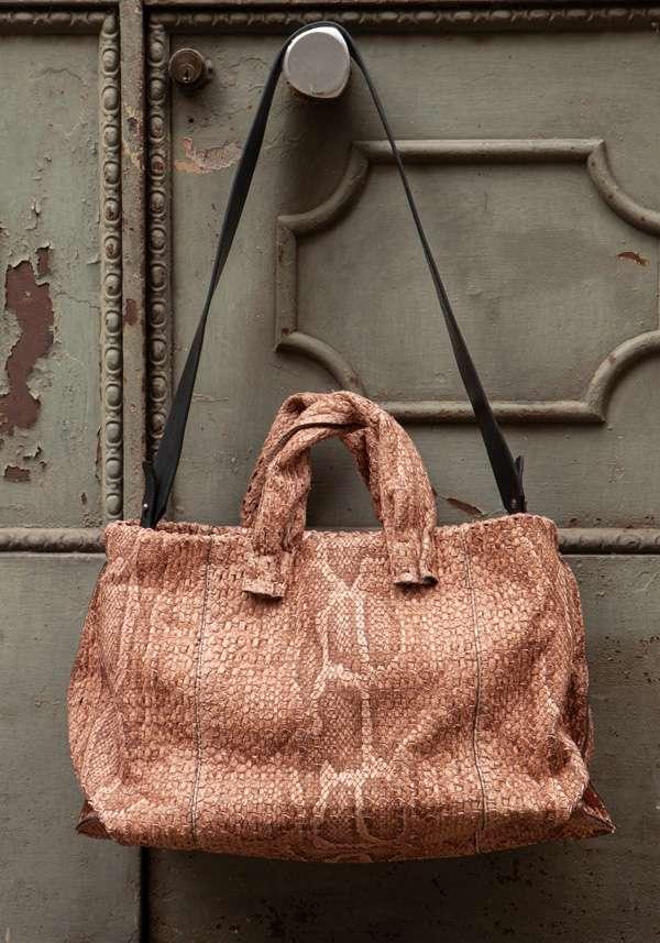 Rose & Lini SIMONA TAGLIAFERRI NUDE PYTHON SOFT BAG