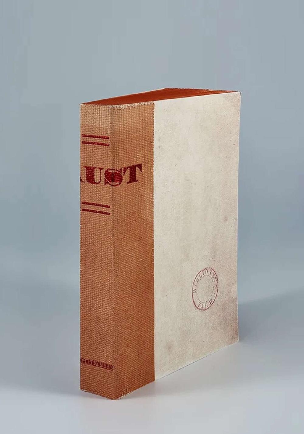 Rose & Lini SLOW DESIGN “BIBLIOTECA MUTA” FAUST