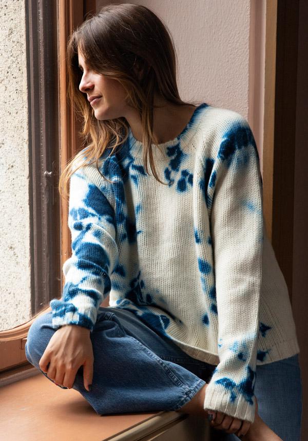 Rose & Lini SUZUSAN CASHMERE “PULL 3083” BLUE & NATURAL