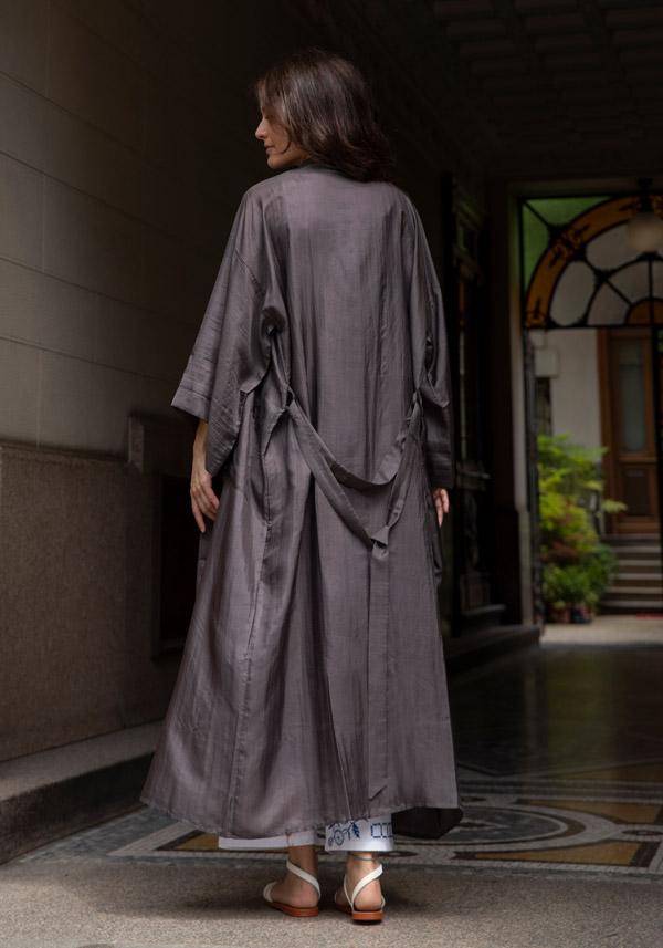Rose & Lini THE ROSE IBIZA SILK “GOWN KIMONO” CHARCOAL