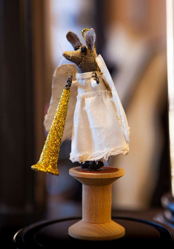 Rose & Lini VOX POPULI “LA SOURIS ANGE”