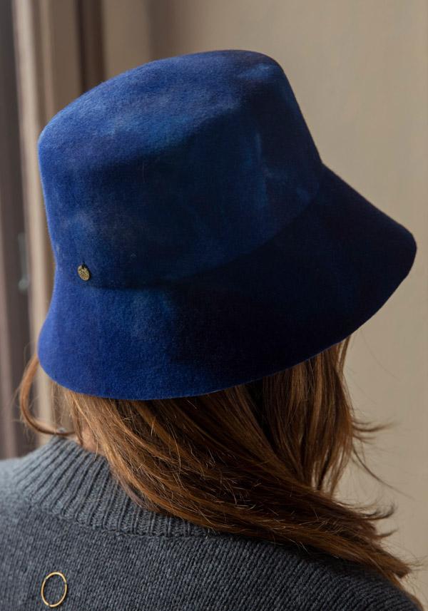 Rose & Lini YESEY “BUCKET” BLUE FELTED HAT