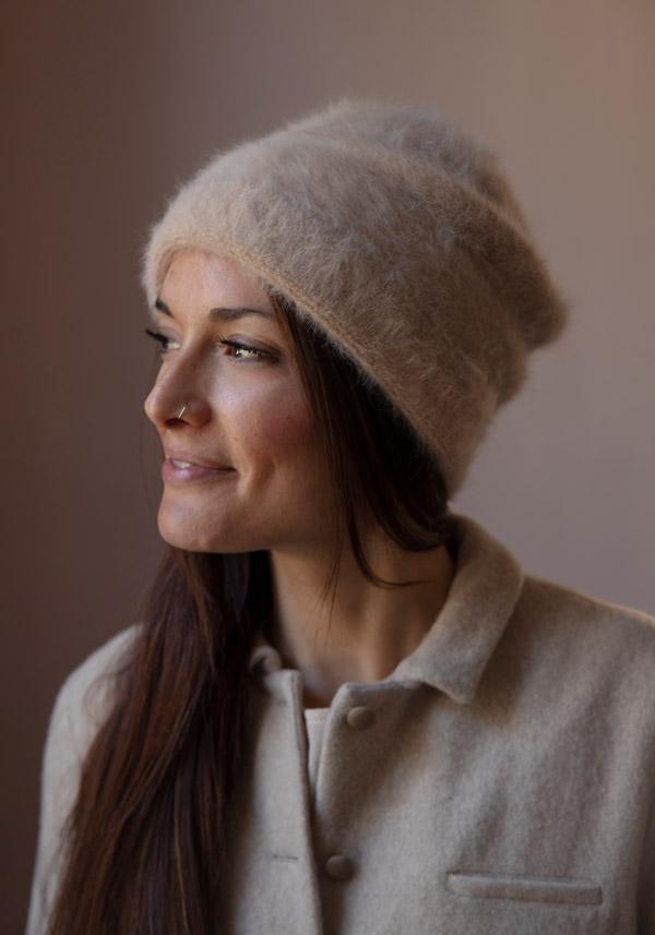 Rose & Lini YESEY “LACES” BEIGE ANGORA HAT