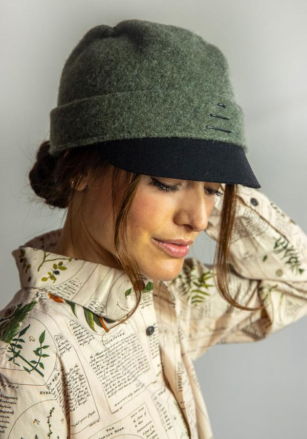 Rose & Lini YESEY “MINI FBI” GREEN WOOL HAT
