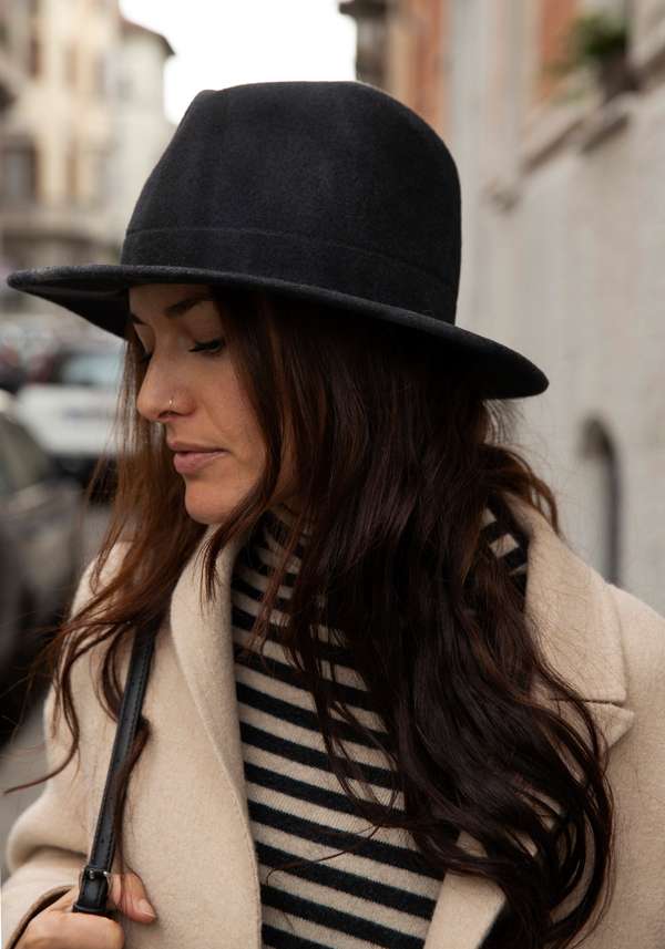 Rose & Lini YESEY “PAINT EDDY” BLACK FELTED HAT